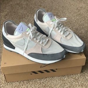 Nike DBreak-Type